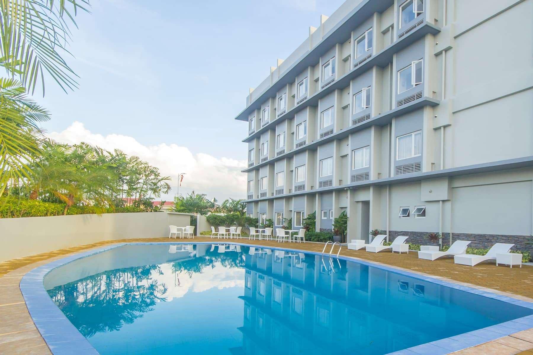 Microtel Inn & Suites By Wyndham San Fernando Exterior photo